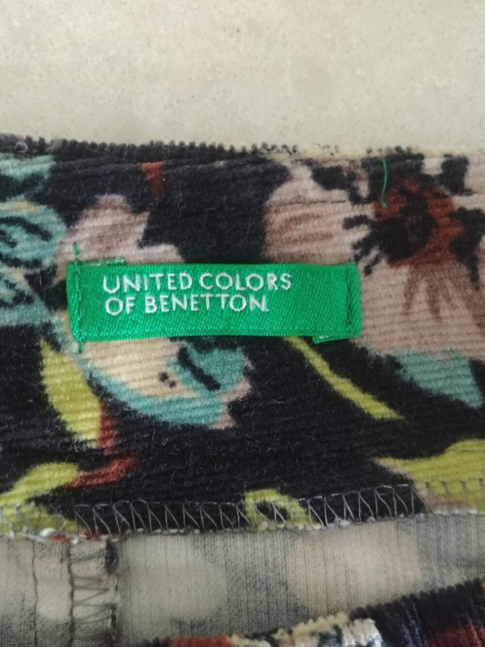 Vintage United Colors of Benetton corduroy flower trumpet skirt approx Medium - Picture 11 of 14